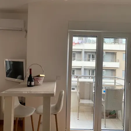 L&k Apartman *