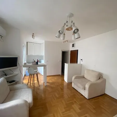 Apartman L&k *